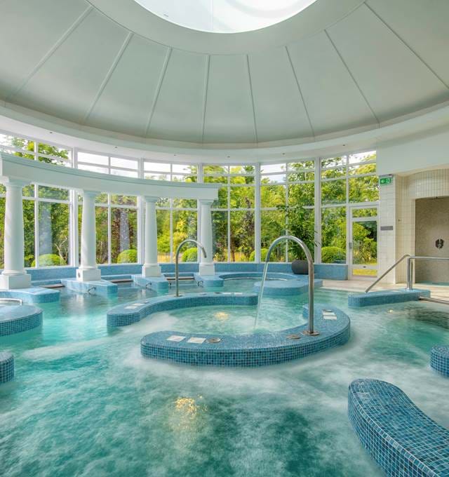 Chewton Glen — interior and exterior view 24